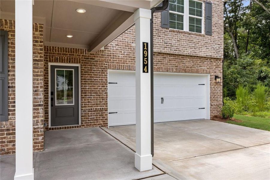 Exterior details and patio area of a home in Oak Grove Glen, Snellville (Image 28). Exterior details and patio area of a home in Oak Grove Glen, Snellville (Image 28).