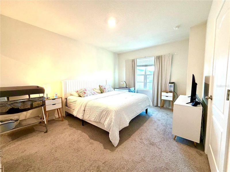 Furnished interior view inside a new home in , Davenport (Image 16).