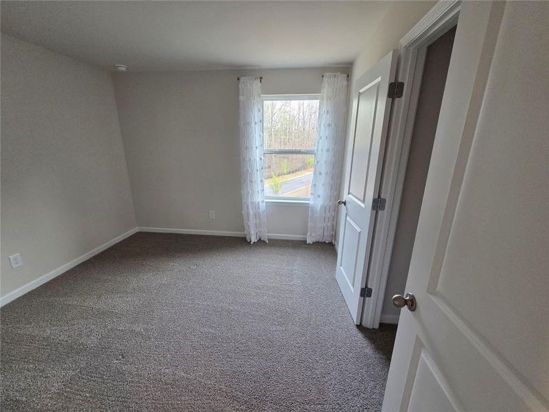 Spacious, unfurnished interior of a new home in , Dawsonville (Image 18).