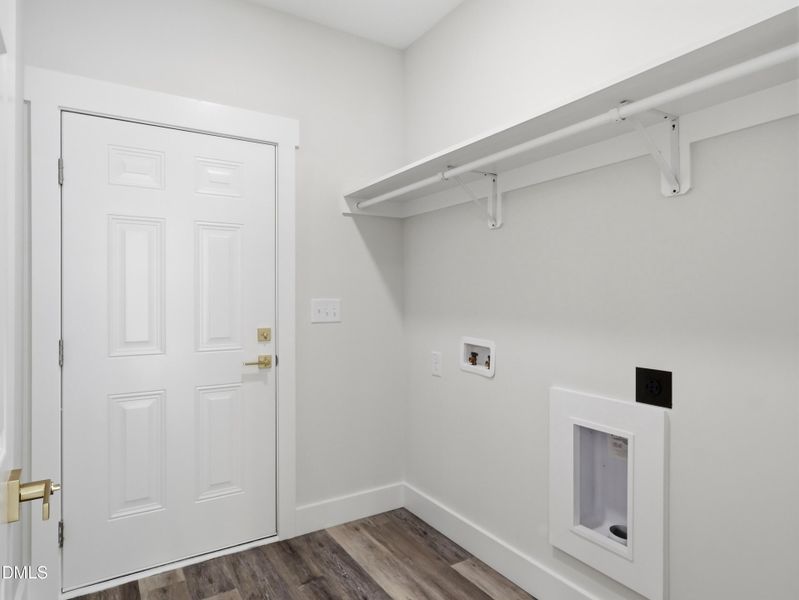 27_img_6716 27_img_6716