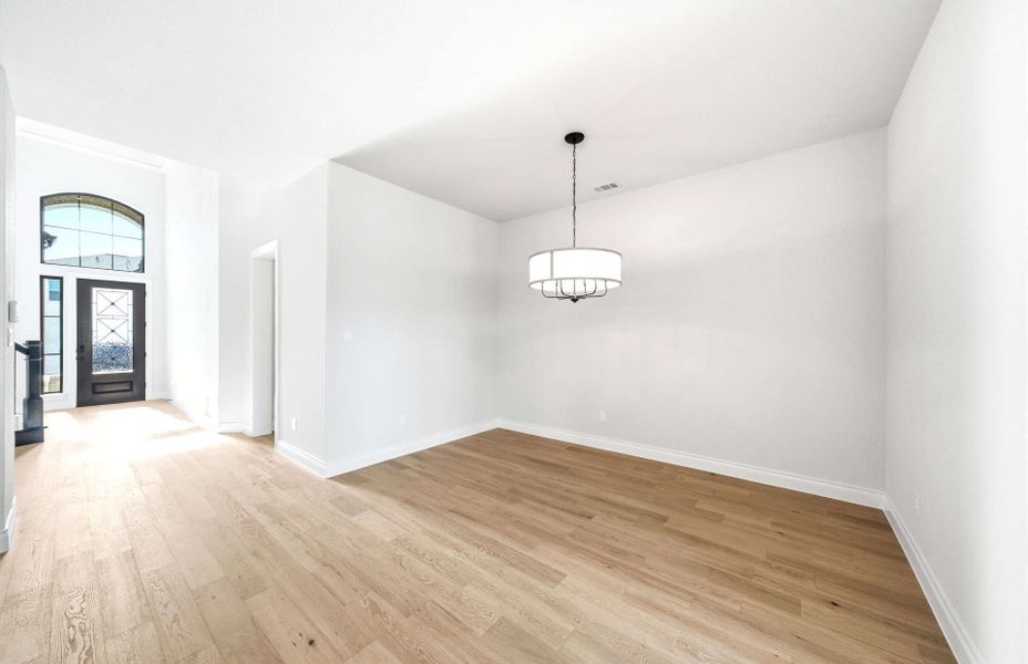 Spacious, unfurnished interior of a new home in Bridgeland 50′, Cypress (Image 22). Spacious, unfurnished interior of a new home in Bridgeland 50′, Cypress (Image 22).