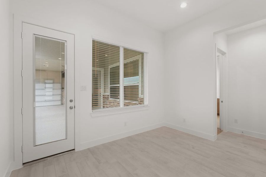 Representative unfurnished interior of a home built from the Mickelson by Chesmar Homes in Riceland Alley Loads, Mont Belvieu (Image 102).