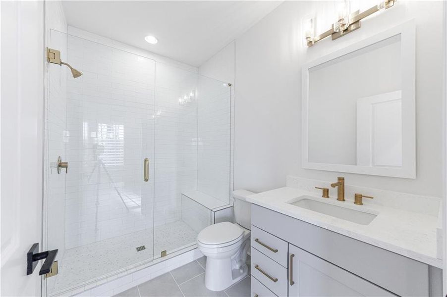 Furnished interior view inside a new home in , Alpharetta (Image 14).