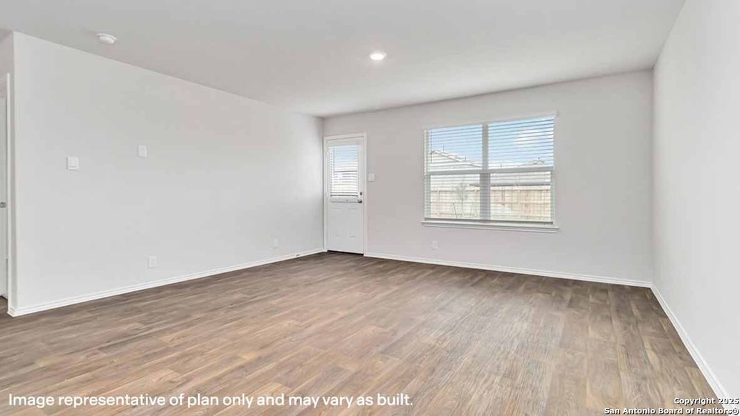 Spacious, unfurnished interior of a new home in Redbird Ranch, San Antonio (Image 15).