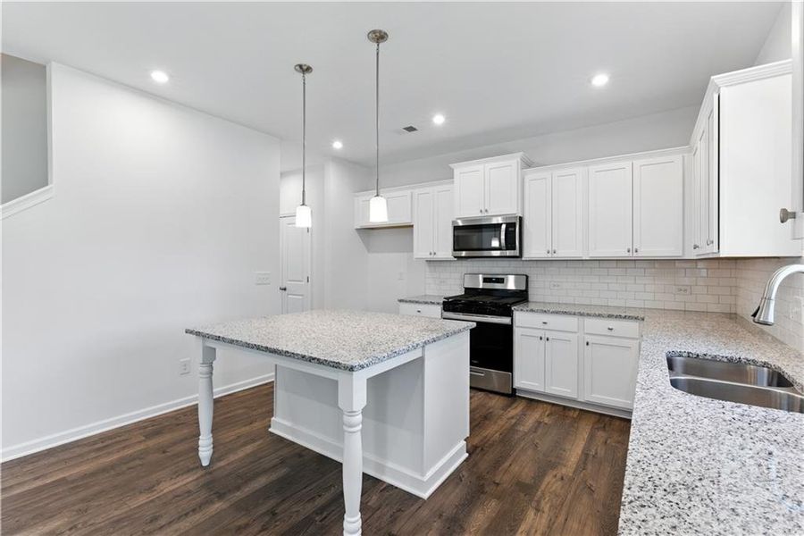 Furnished interior view inside a new home in Maple Village, Adairsville (Image 6).