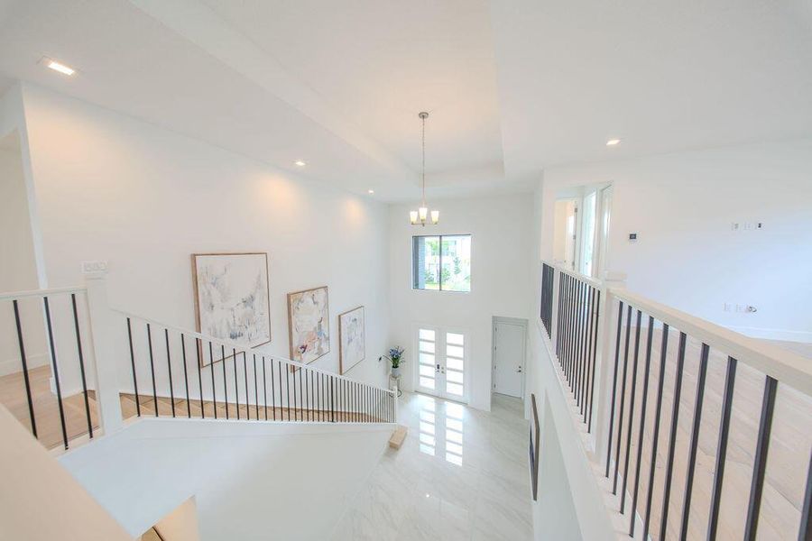 Staircase/Entry Staircase/Entry