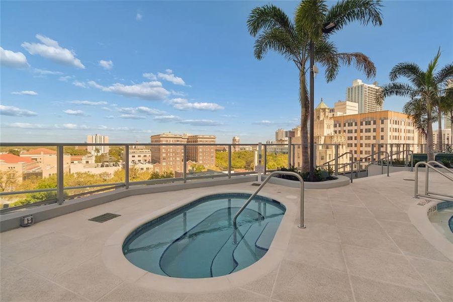 Community amenities in , St. Petersburg (Image 66).