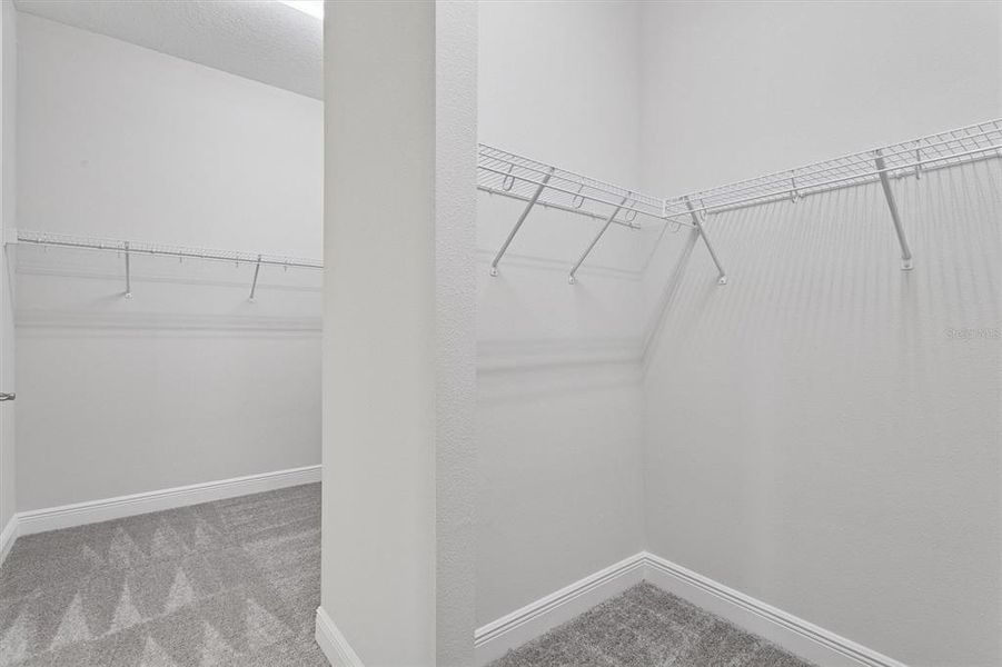 Spacious, unfurnished interior of a new home in Oakfield, Parrish (Image 27).