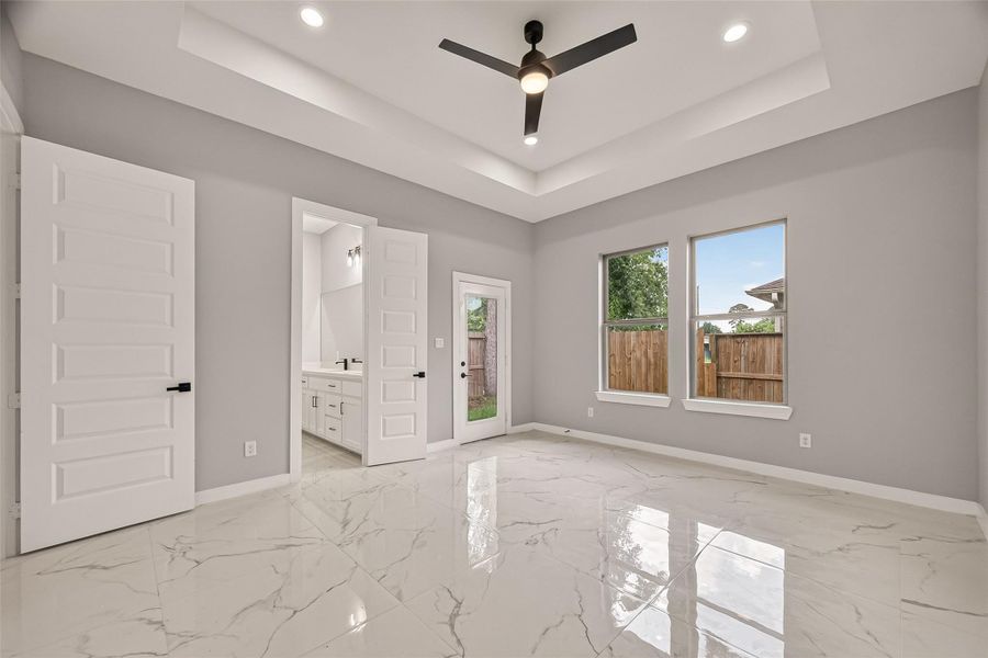 Spacious, unfurnished interior of a new home in , Houston (Image 36). Spacious, unfurnished interior of a new home in , Houston (Image 36).