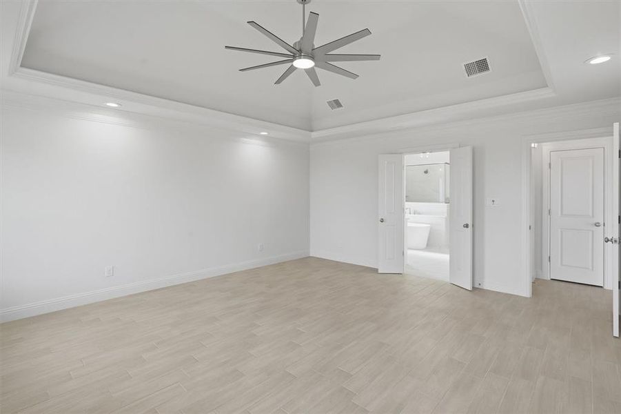 Spacious, unfurnished interior of a new home in , Weatherford (Image 34). Spacious, unfurnished interior of a new home in , Weatherford (Image 34).