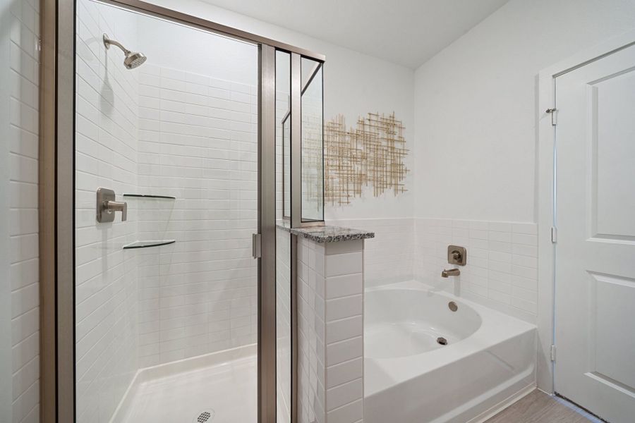 Owner's Bathroom Owner's Bathroom