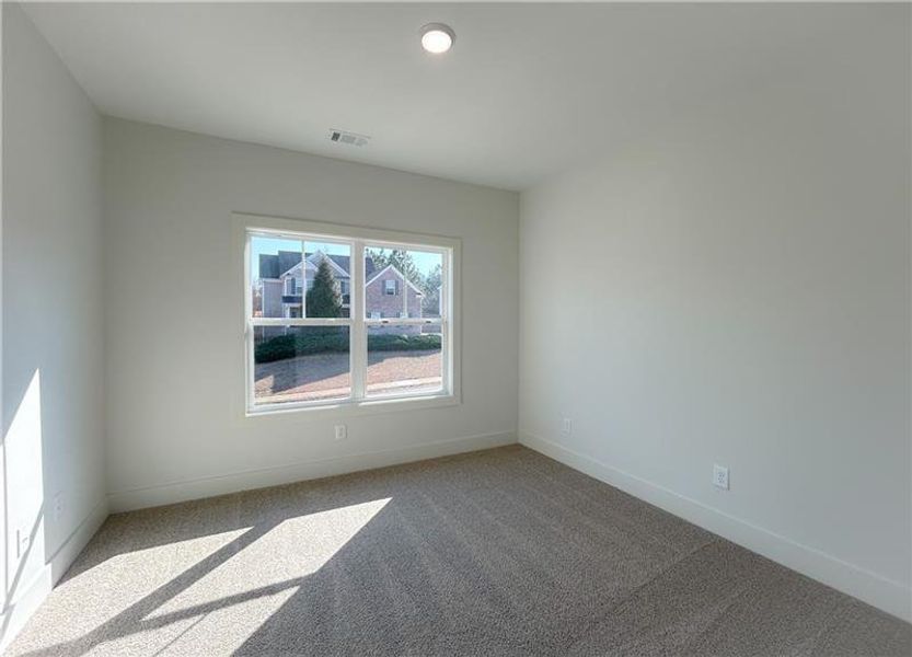 Spacious, unfurnished interior of a new home in , Cartersville (Image 18).
