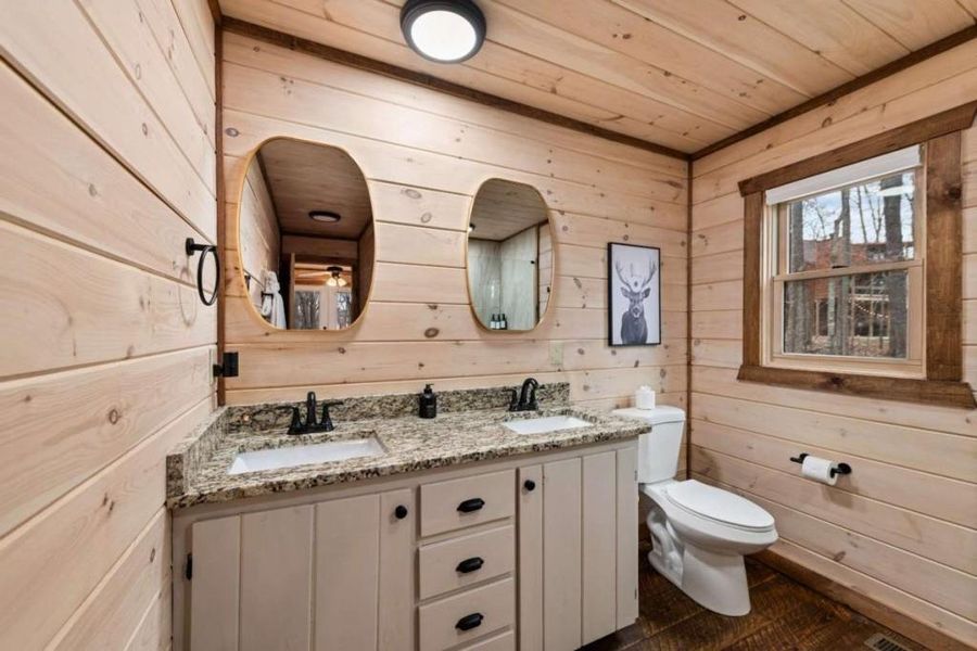 Furnished interior view inside a new home in , Blue Ridge (Image 10).