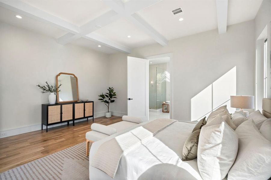 Furnished interior view inside a new home in , Dallas (Image 26).