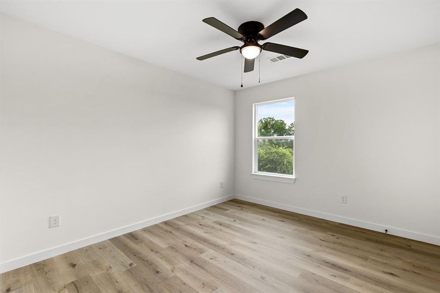 Spacious, unfurnished interior of a new home in , Robinson (Image 35).