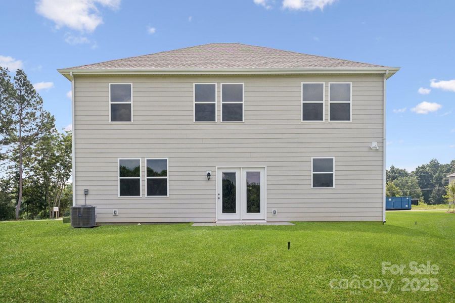 Image 7 of a home in . Image 7 of a home in .