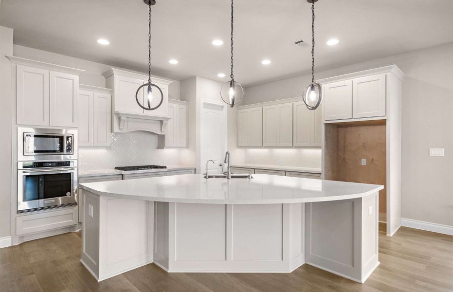 Representative furnished interior of a home built from the 3070 by Ravenna Homes in The Highlands 55′, Porter (Image 12).