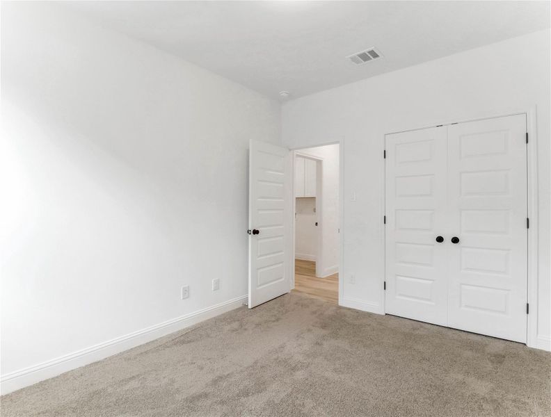 Spacious, unfurnished interior of a new home in , Angleton (Image 30). Spacious, unfurnished interior of a new home in , Angleton (Image 30).