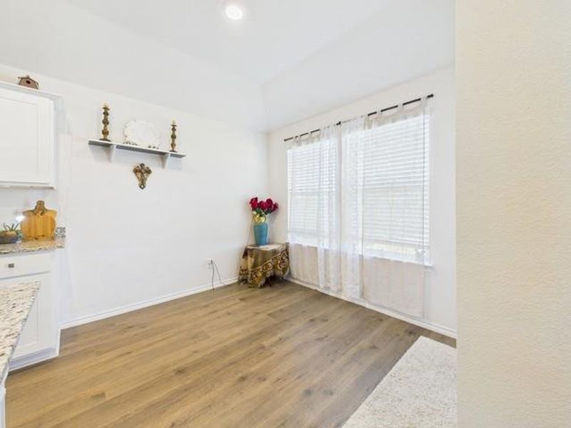 Spacious, unfurnished interior of a new home in Corsicana Commons, Corsicana (Image 17).