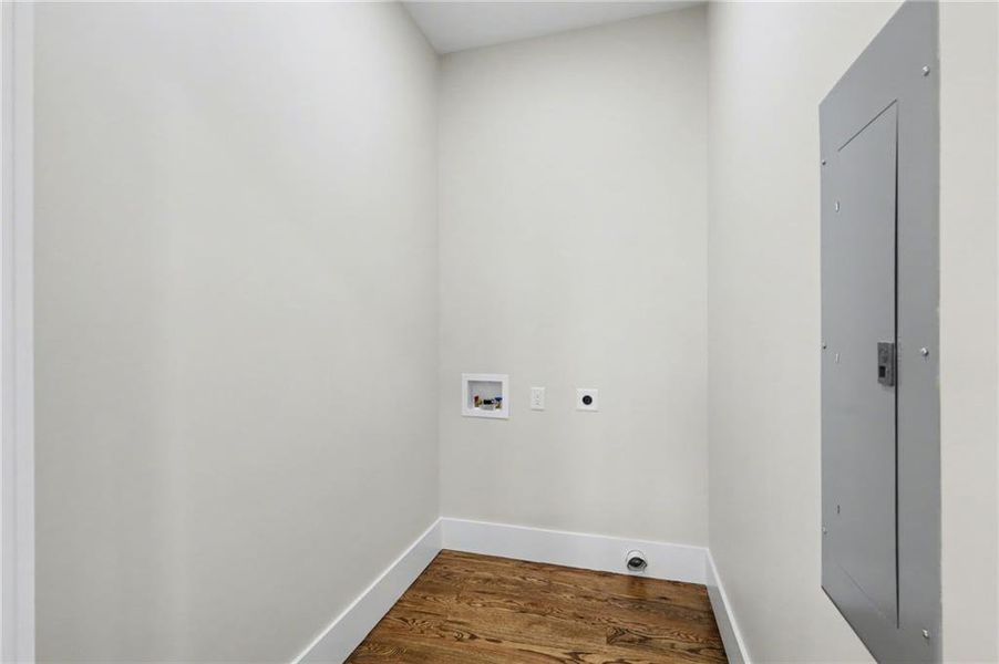 Spacious, unfurnished interior of a new home in , Clayton (Image 46).