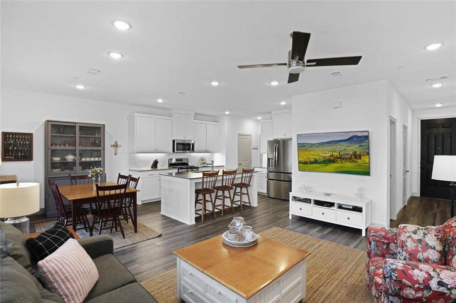 Furnished interior view inside a new home in , Celina (Image 5).