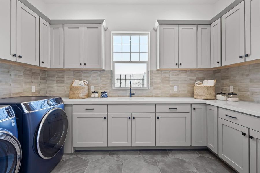 Representative furnished interior of a home built from the Allure by Cachet Homes Arizona in McKinley Glenn, Chandler (Image 32). Representative furnished interior of a home built from the Allure by Cachet Homes Arizona in McKinley Glenn, Chandler (Image 32).