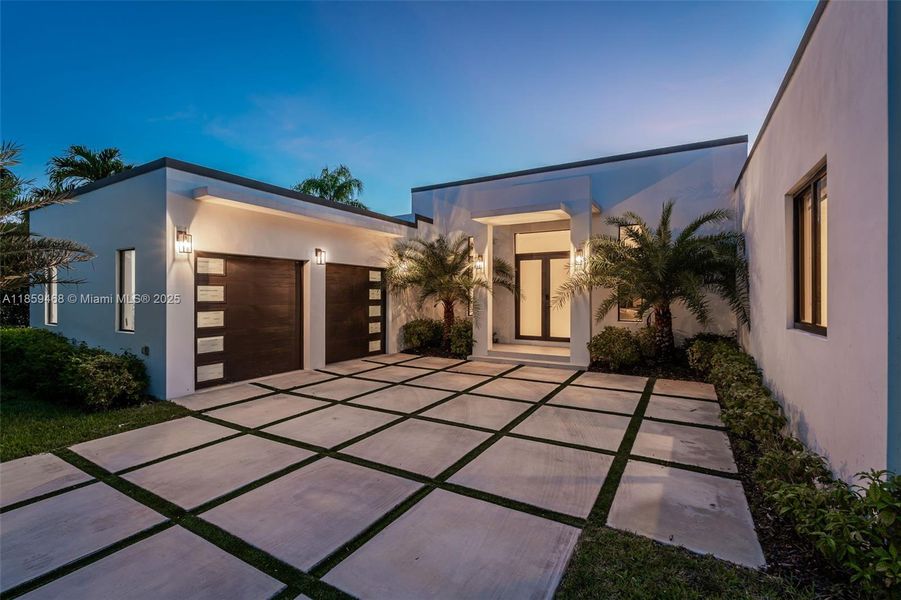 Front exterior of a new home in , Miami, FL, highlighting curb appeal (Image 28).