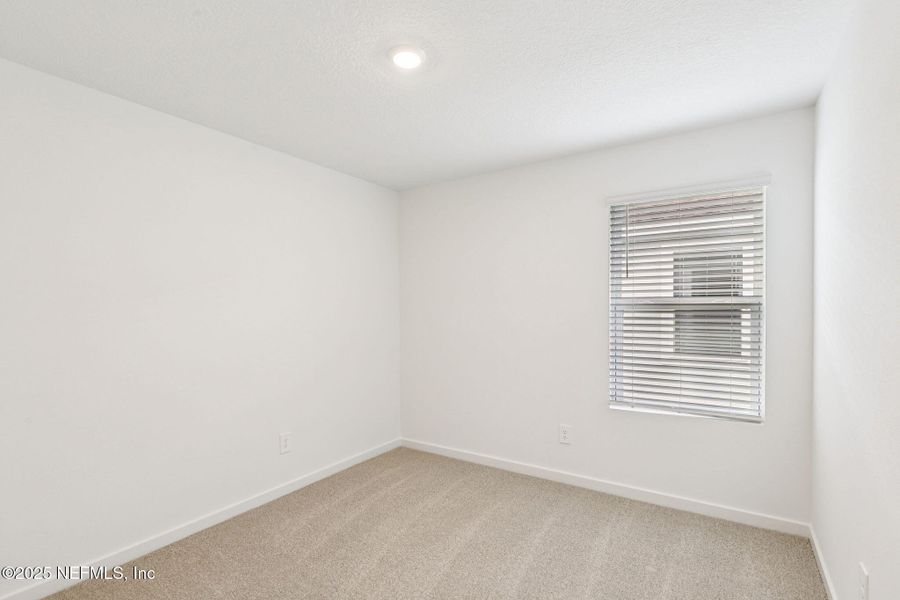Spacious, unfurnished interior of a new home in Kings Crossing, Jacksonville (Image 27). Spacious, unfurnished interior of a new home in Kings Crossing, Jacksonville (Image 27).
