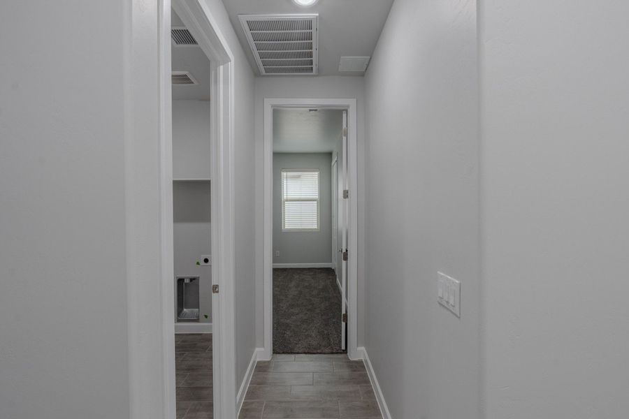 Spacious, unfurnished interior of a new home in Summer Sky North, El Paso (Image 28).
