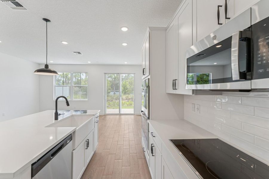 Furnished interior view inside a new home in Salerno Reserve Townhomes, Stuart (Image 34).