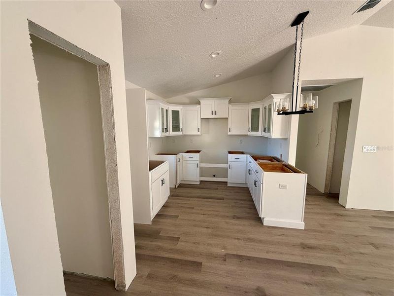 Image 16 of a home in .