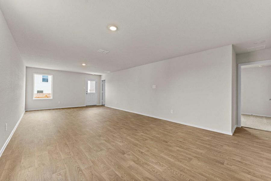 Spacious, unfurnished interior of a new home in Sunset Oaks, Maxwell (Image 13). Spacious, unfurnished interior of a new home in Sunset Oaks, Maxwell (Image 13).