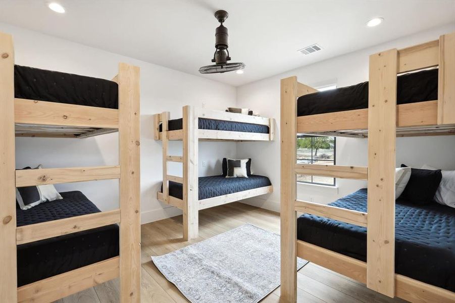 Furnished interior view inside a new home in , Strawn (Image 24).