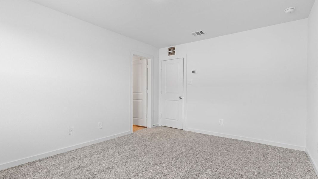 Spacious, unfurnished interior of a new home in Lexington Village, Missouri City (Image 45). Spacious, unfurnished interior of a new home in Lexington Village, Missouri City (Image 45).