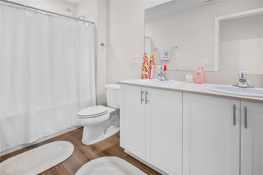 Furnished interior view inside a new home in Hawkstone, Lithia (Image 15). Furnished interior view inside a new home in Hawkstone, Lithia (Image 15).