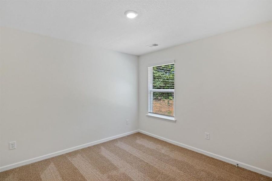 Spacious, unfurnished interior of a new home in Sheffield Highlands, Dallas (Image 21). Spacious, unfurnished interior of a new home in Sheffield Highlands, Dallas (Image 21).