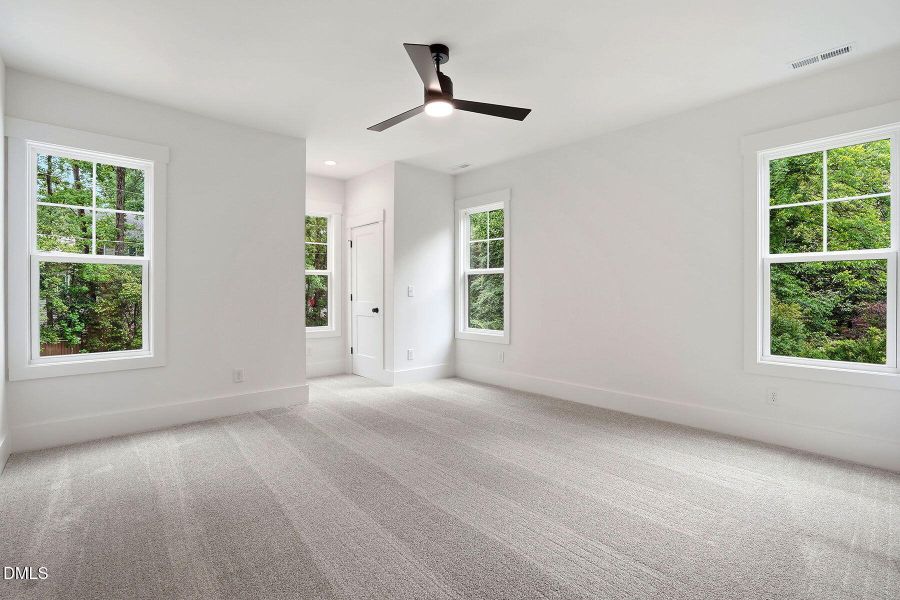 17-web-or-mls-502 W Chatham Dr-69 17-web-or-mls-502 W Chatham Dr-69