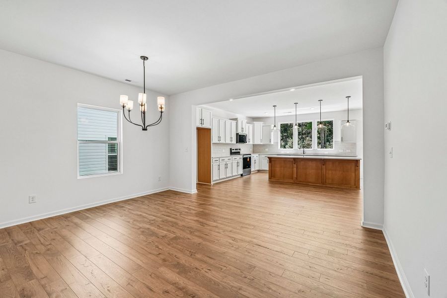 Spacious, unfurnished interior of a new home in Autumn Ridge, High Shoals (Image 14).