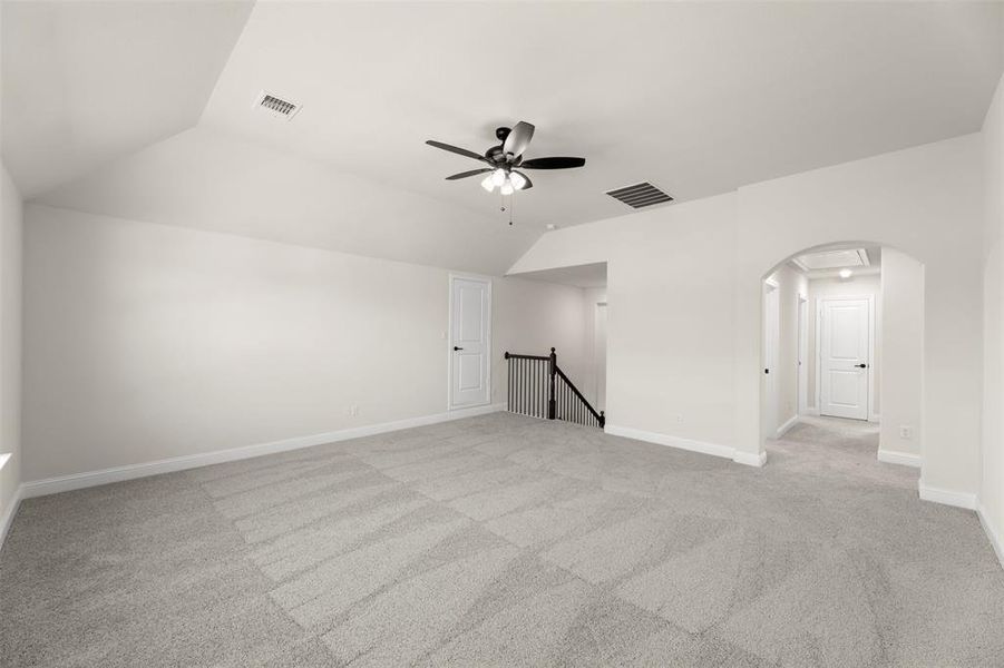 Spacious, unfurnished interior of a new home in Lovers Landing, Forney (Image 22). Spacious, unfurnished interior of a new home in Lovers Landing, Forney (Image 22).
