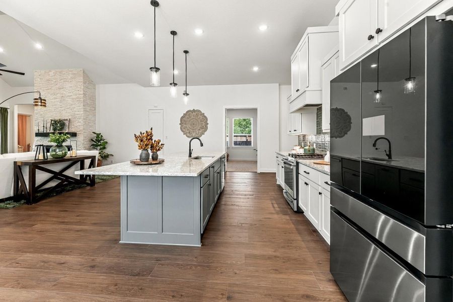 Furnished interior view inside a new home in , Conroe (Image 29).