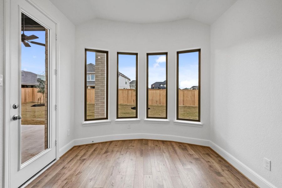 Spacious, unfurnished interior of a new home in Bridgeland 55', Cypress (Image 21).