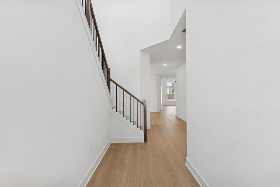 Carnegie Entry Way(Photo shown is from acompleted home with the same floorplan and similar design selections. Actual design selections may very slightly) Carnegie Entry Way(Photo shown is from acompleted home with the same floorplan and similar design selections. Actual design selections may very slightly)