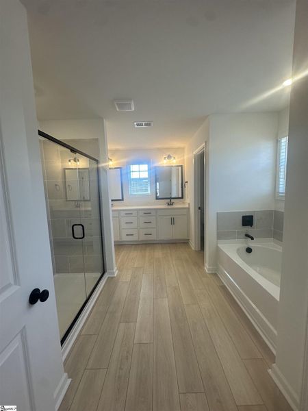 Image 42 of a home in Shiloh Trail.