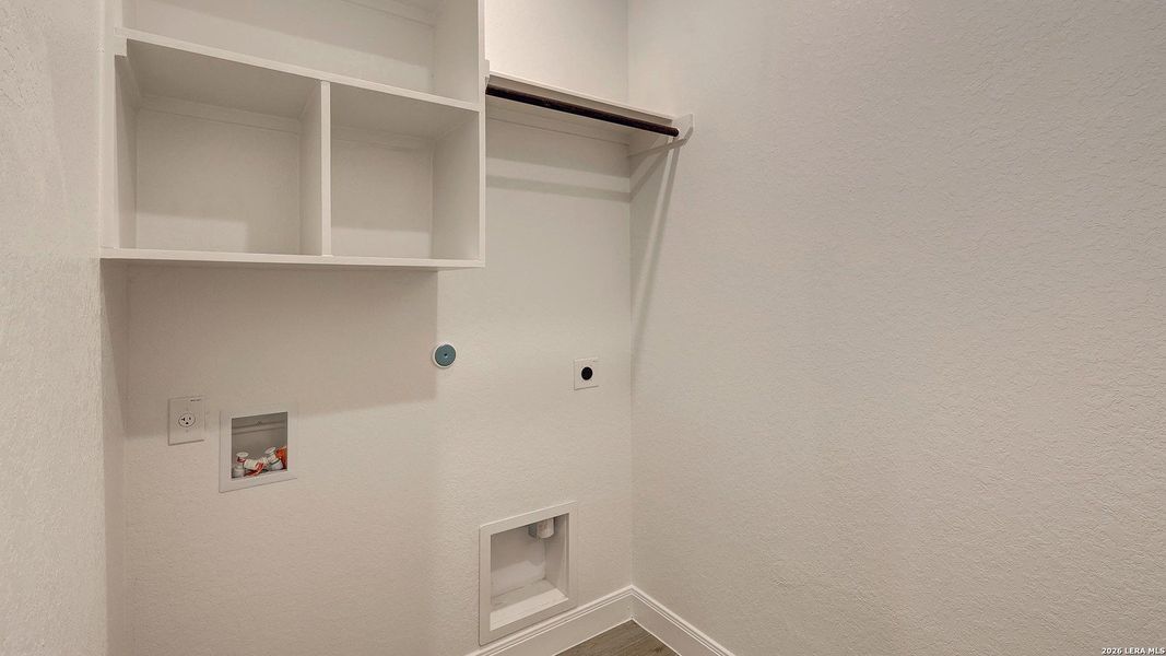Spacious, unfurnished interior of a new home in VIDA, San Antonio (Image 13).