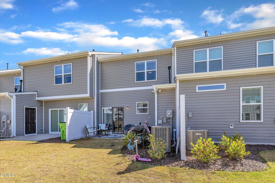 743 Hadstock Path-37