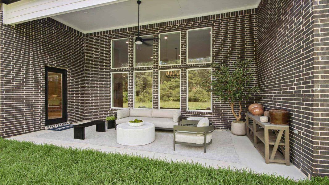 Exterior details and patio area of a home in Butlers Bend Estates, Pinehurst (Image 2). Exterior details and patio area of a home in Butlers Bend Estates, Pinehurst (Image 2).