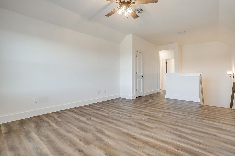 Representative unfurnished interior of a home built from the The Sabinal by Trinity Classic Homes in Covenant Park, Springtown (Image 20). Representative unfurnished interior of a home built from the The Sabinal by Trinity Classic Homes in Covenant Park, Springtown (Image 20).