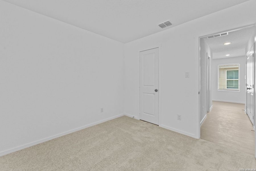Spacious, unfurnished interior of a new home in Hidden Oasis, San Antonio (Image 22). Spacious, unfurnished interior of a new home in Hidden Oasis, San Antonio (Image 22).