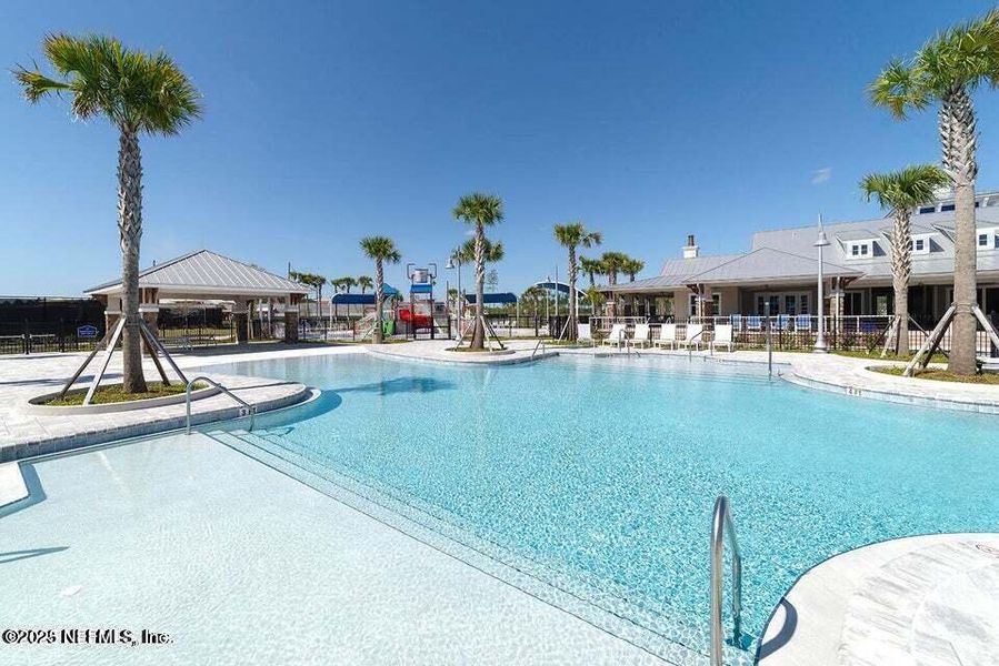 Community amenities in Silver Landing at SilverLeaf, St. Augustine (Image 46).