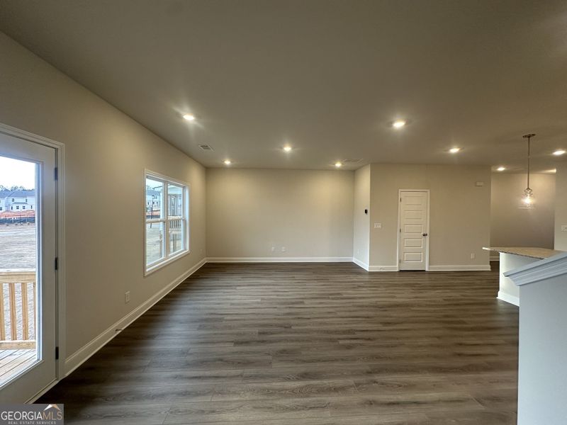 Spacious, unfurnished interior of a new home in Kentmere, Auburn (Image 27).